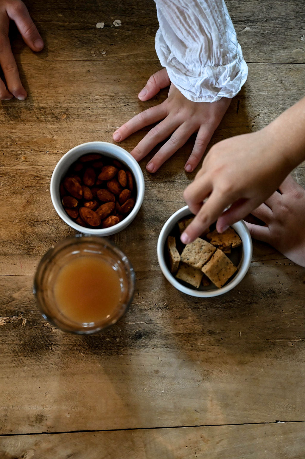 Biscuits Parmesan et piment d'Espelette et amandes Piment Chipotle