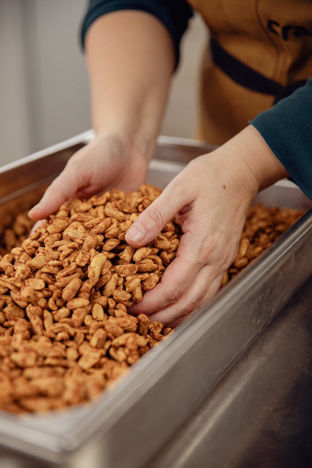 offre 6 sachets de cacahuètes apéritives fabriquées dans le Perche